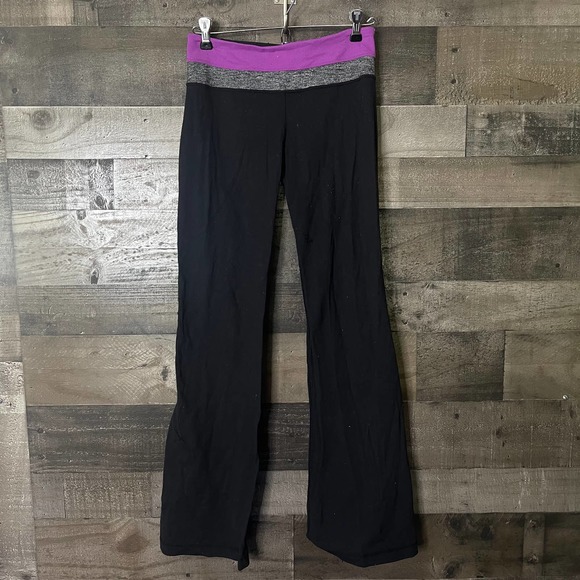 SOLD Lululemon Pants 4 - Picture 1 of 2